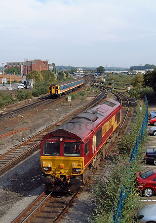 66151 Eastleigh 030902 JC4