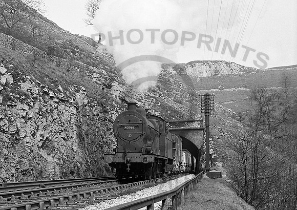 43982-Y-CheeTorTunnel2-1960-AHB859