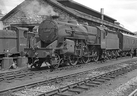 42799-BathGP-140560-RPC718