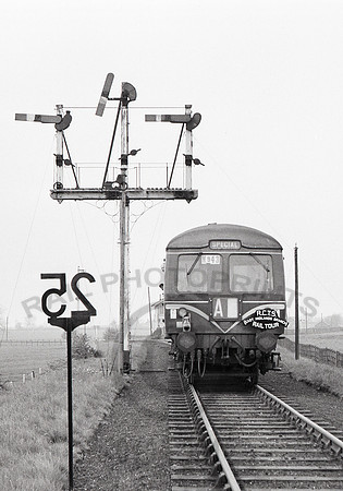 Class 105 50753 Waltham on the Wold 290461 HB283