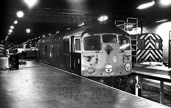 26001-Haymarket-191177-JC