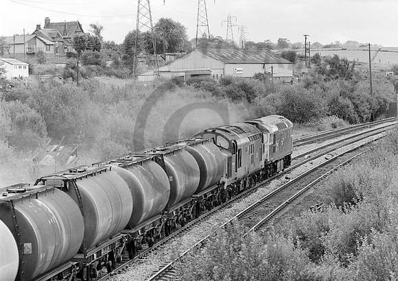 27206-37153-Y-Greenhill-100882-JC284