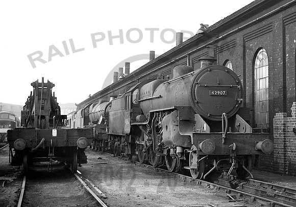 42907-Y-Derby-0463-RPC243