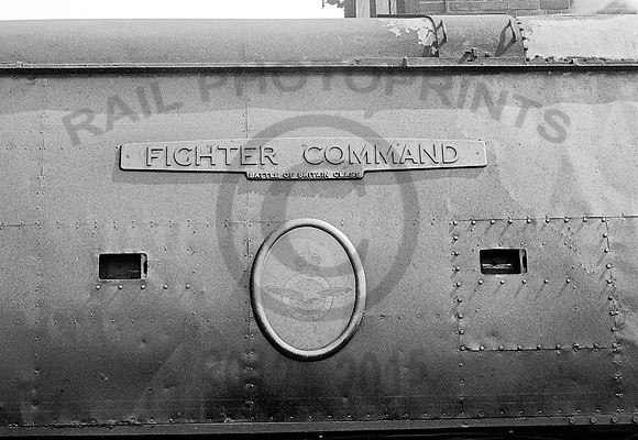 34064 Nameplate Yeovil   290963 RPC482
