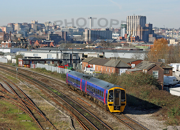 158762-Y-Bristol-090208-JC05