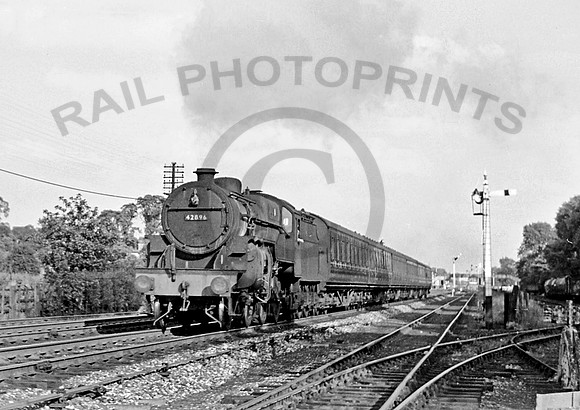 42896-Y-Spondon-0563-RPC780