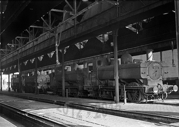 4607-Y-Westbury-101065-RPC923