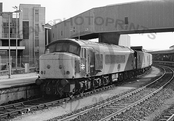 46011-Bristol-100884-JC934