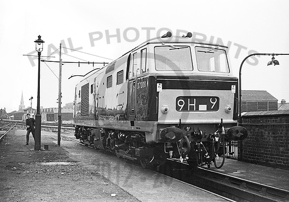 D7008-Y-Worcester-0562-RPC465