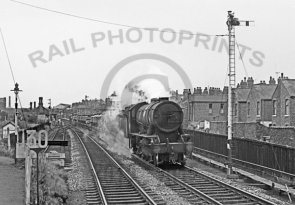 9oxxx Earlestown  0265 CW606