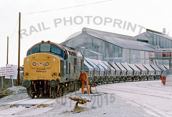 37207-Y-RockDries-0486-RPC190