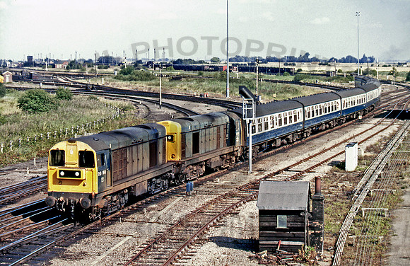 20160-20136-Whitemoor-Yard-280882-GE3420