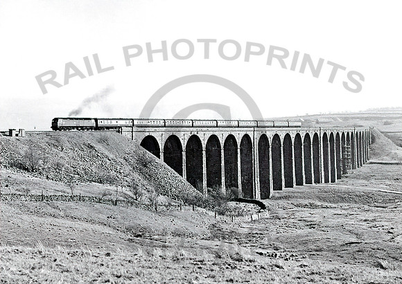 47570 Ribblehead Viaduct  260382  JC028282