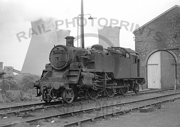 82032-Y-Willesden-020965-RPC496