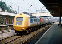 ADB975812-Y-Lancaster-1981-CW998