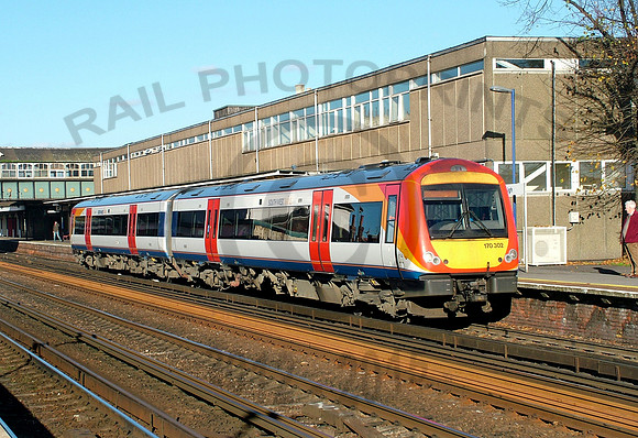 170302 Eastleigh 041104 JC012
