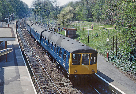 Class 104 M53577-Y-Disley-1983-AHB093