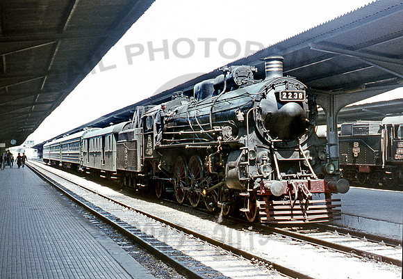 CFR 2238  Bucharest Nord 010665 IT741