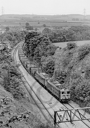 76012 Oxspring Tunnel 080781 RPC374