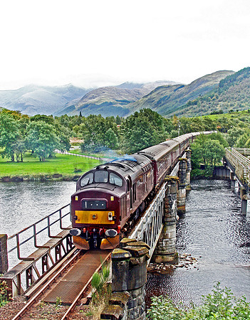 37262-Fort-William-250905-JC150