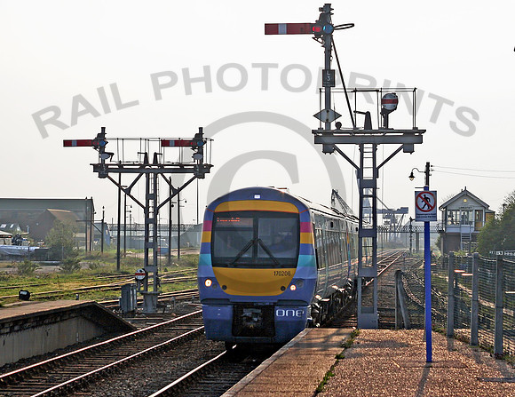 170206 Lowestoft 060506 JC065