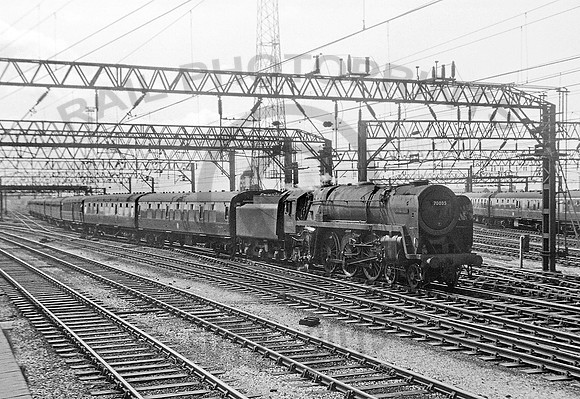 70005 Crewe 1963 CW268