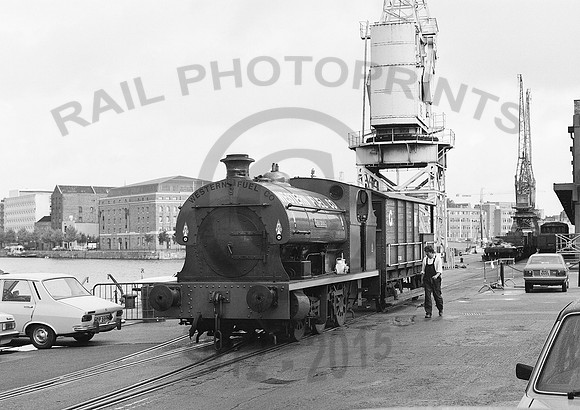 Peckett1940-Henbury-Y-WappingWharf-270981-JC699