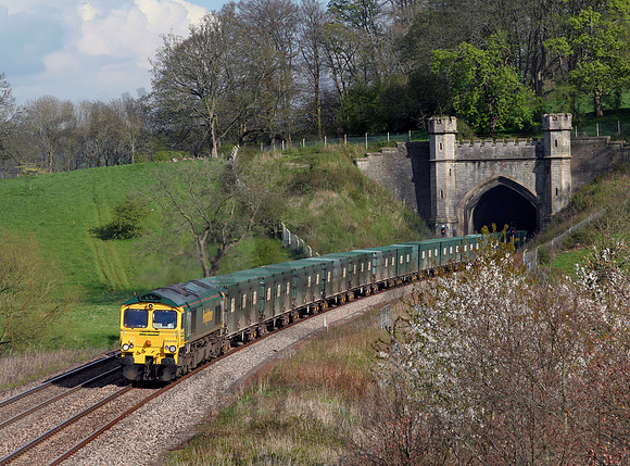 66549-Y-TwertonTunnel-190405-JC67