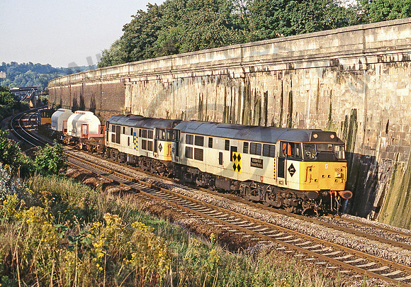 31130-HamptonRow-060892-JC943