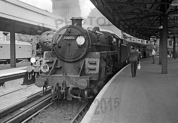 73020-Y-Waterloo-0765-BR784