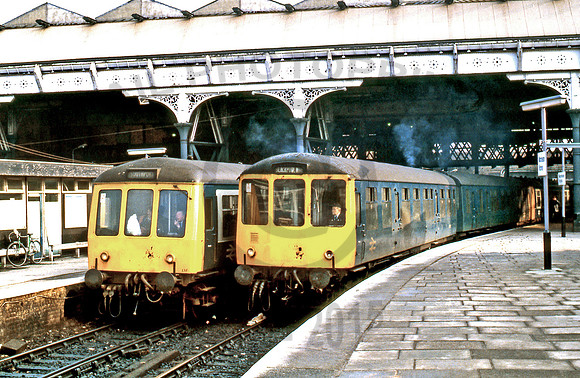 Class 108 Manchester-Victoria 170286 GE108