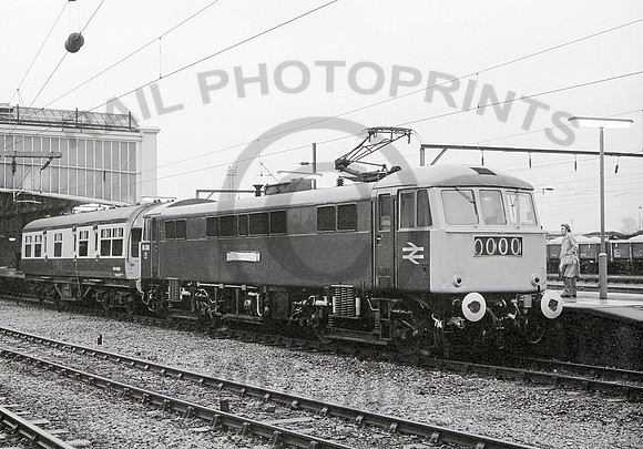 86206-Y-Stoke-151278-HB909
