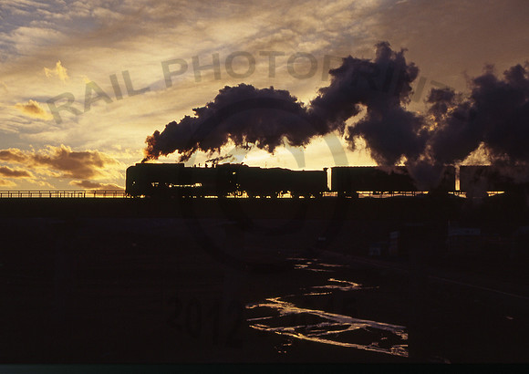 QJ Sunset Galadasitai 191104 JC303