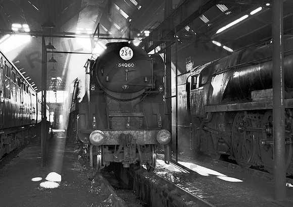 Salisbury MPD 34060 020767  HB67E732