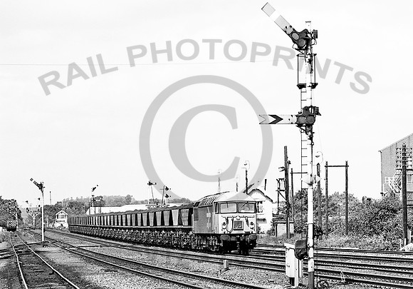 56117-Y-WorksopSiding-120683-JC147
