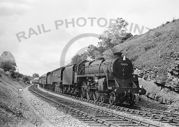 75073-34043-Y-Masbury-0762-RPC886