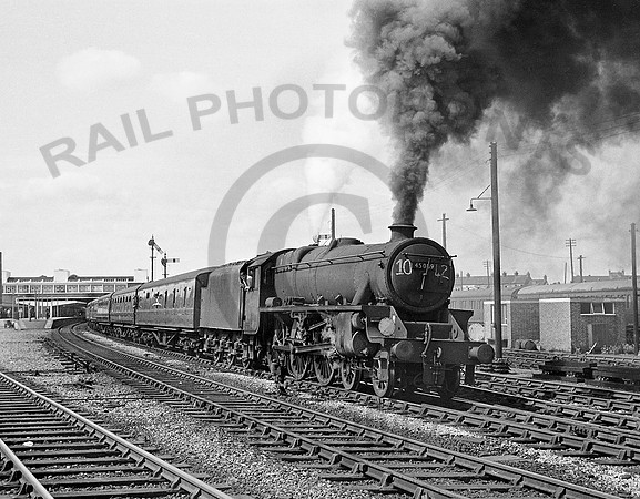 45089-Y-Banbury-230766-RPC682