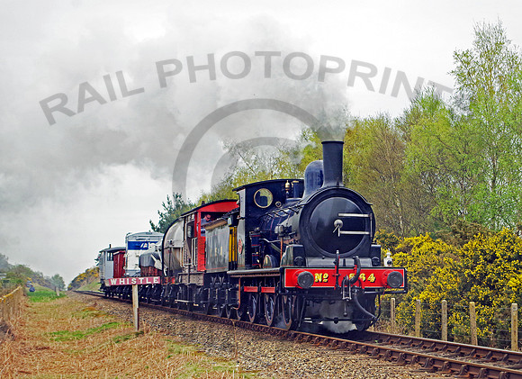 564 Kelling Heath 21-04-18 JD564