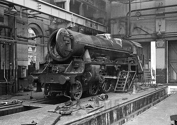 45593-Y-CreweWorks-160166-BR712
