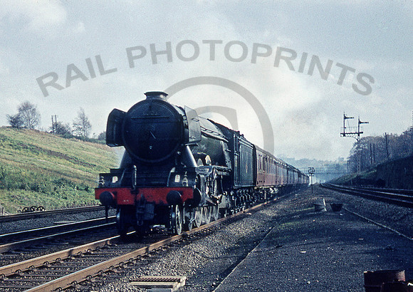 60109-Y-OakleighPark-081161-RPC
