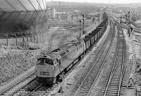 D1056-Y-NarrowaysHillJunction-080569-HB676