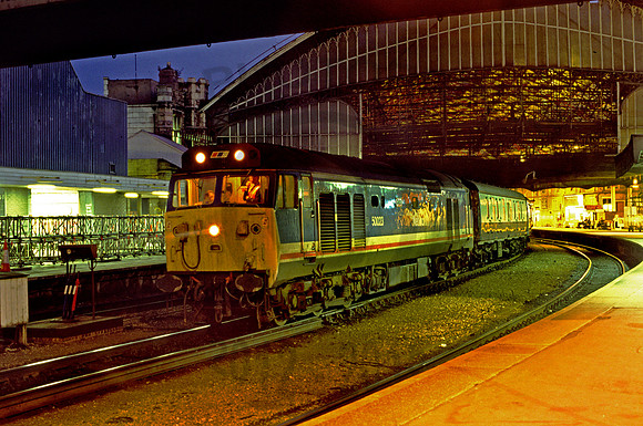 50023-Bristol-090490-JC0023