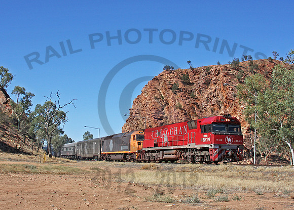 NR109 The Ghan  Alice Springs 041009  PB109