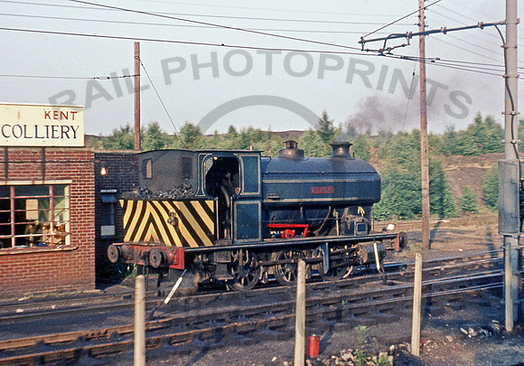 Avonside 1971 B1927 Snowdown 0669 RPC956