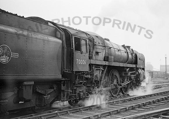 70006-Y-Derby-0463-RPC824