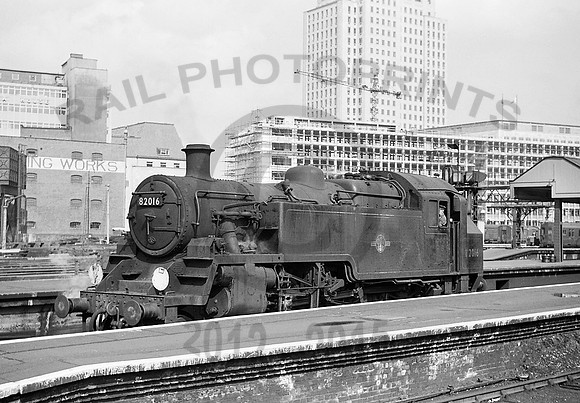 82016 Waterloo 0463 RPC164