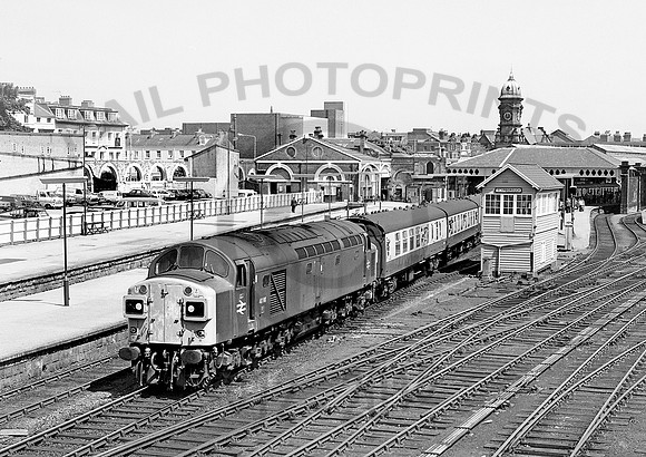 40141-Y-Scarborough-180683-JC800
