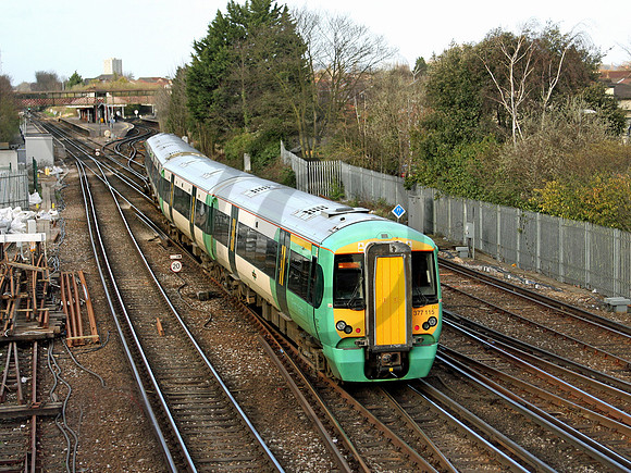 377115-StDenys-120308-JC082