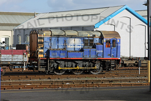 09019-Y-Eastleigh-120308-JC057