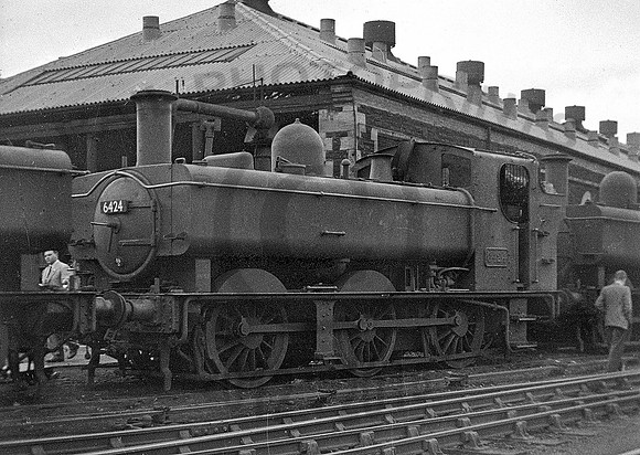 6424-Y-PontypoolRoad-220652-RPC720-1